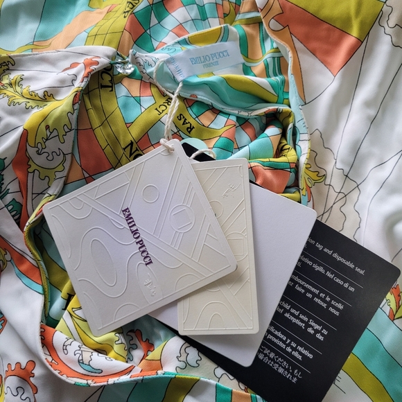 Sensational Brand New Emilio Pucci Dress - Picture 8 of 8